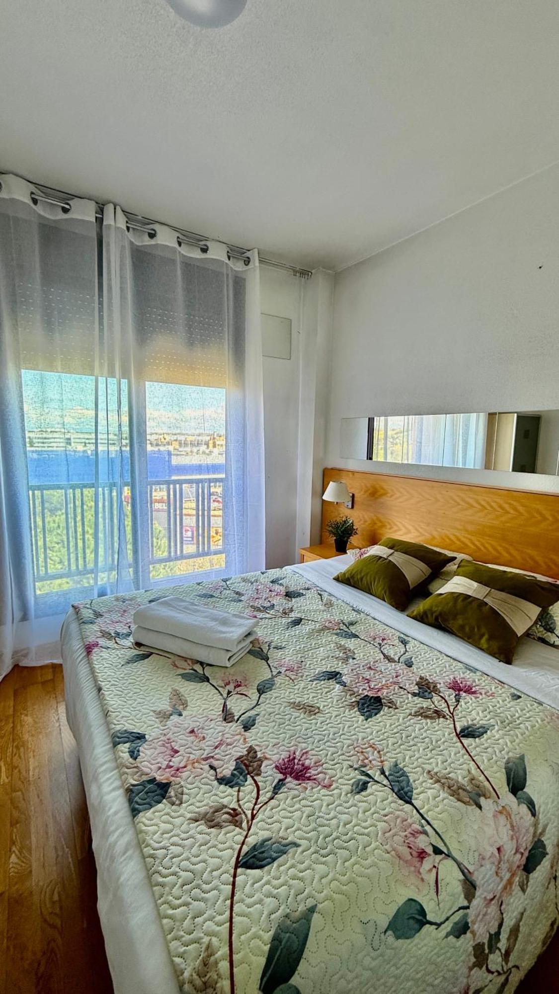 House Samaniego 12 Apartment มาดริด ภายนอก รูปภาพ